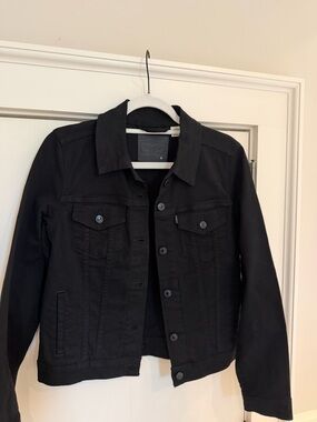 Levi’s Classic Black Denim Jacket